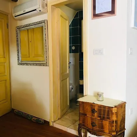 Studio Delmonte Apartment